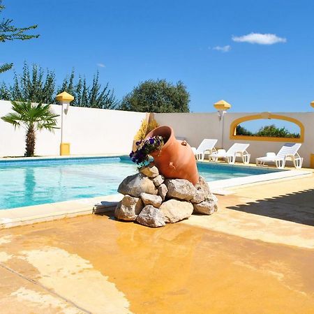 El Rocio 1 Gites Equestre Saintes-Maries-de-la-Mer Exterior photo
